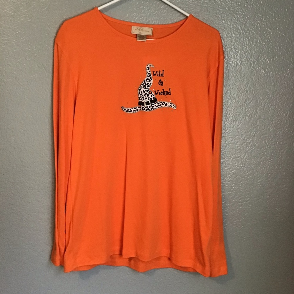 MC Sportswear Wild & Wicked Halloween Top
